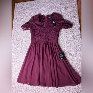 Women’s Small Lulu’s Burgundy Dress NWT